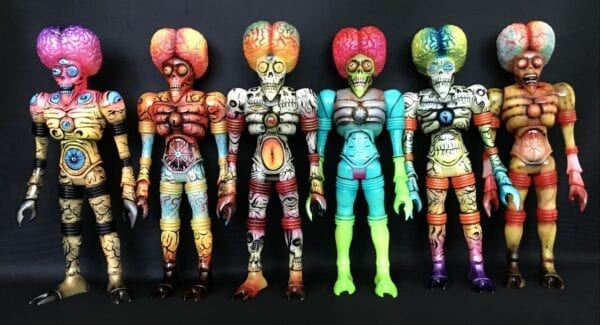 A group of ORBITRON MARS ATTACKS EDITION MICRORUN OF 3 12" VINYL FIGURE #1 are lined up on a black background.